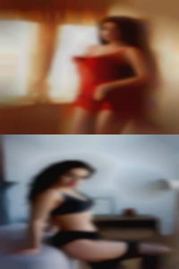 Shaved head Sacaton, AZ nude woman